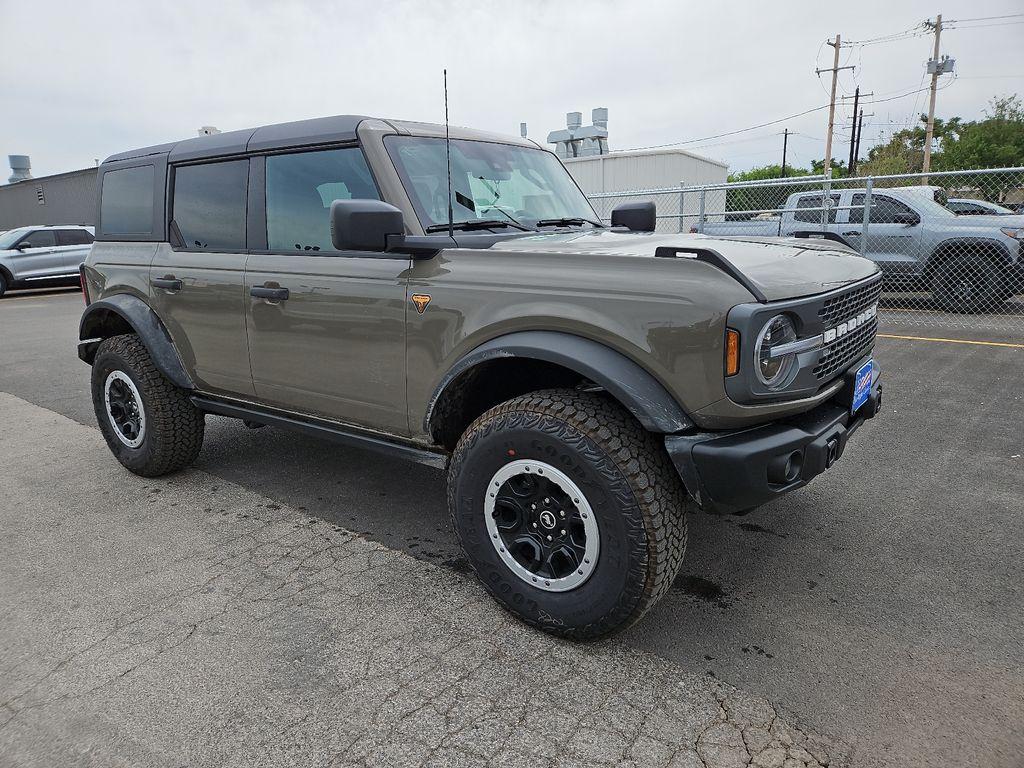 FORD BRONCO - 1