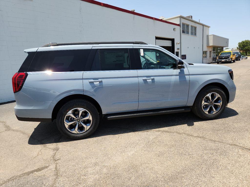 2027 FORD EXPEDITION ACTIVE — миниатюра 14