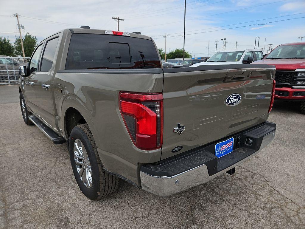 صورة 9 لـ 2026 FORD F-150 XLT