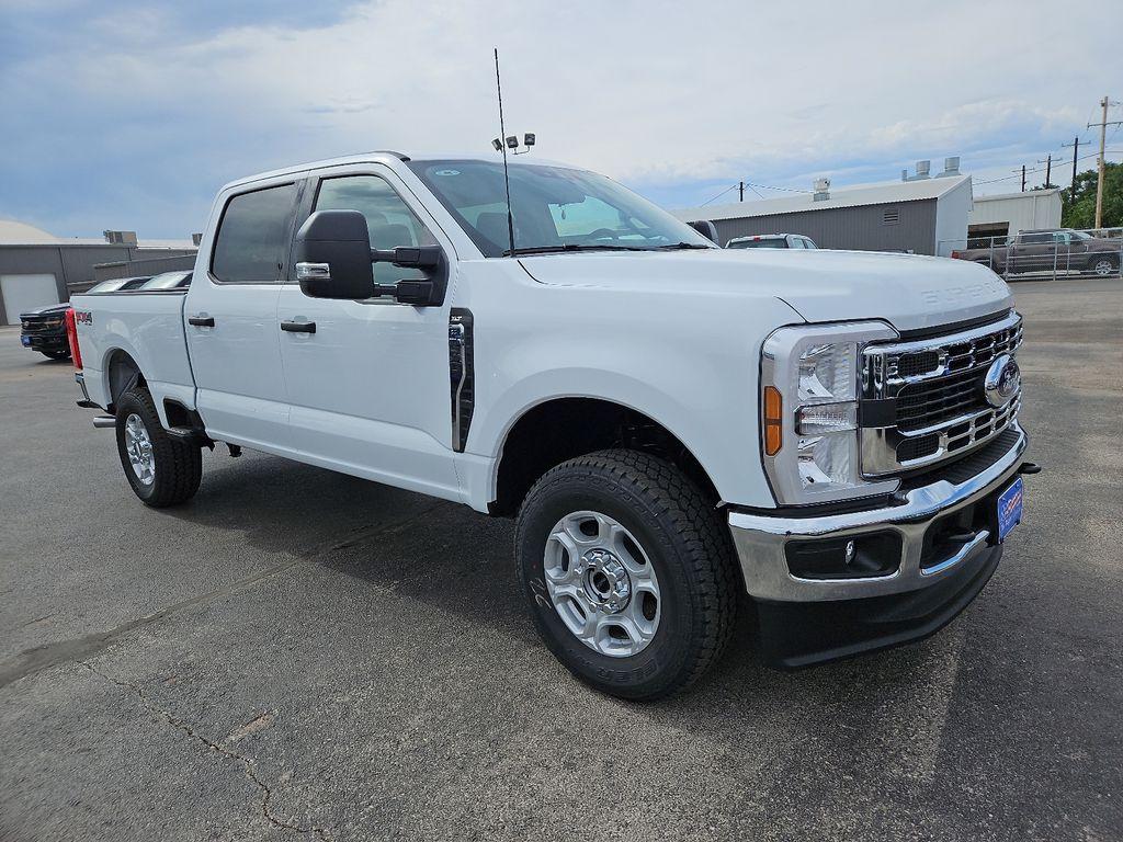 New 2026 Ford F-250 XLT