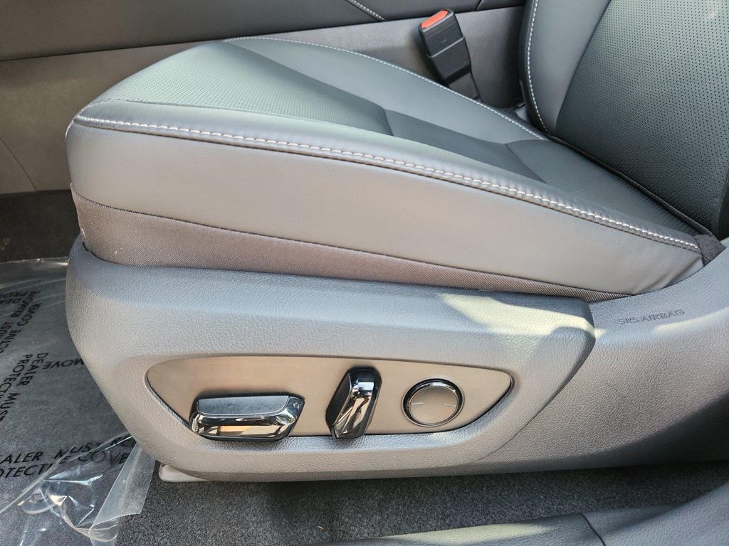 صورة مصغرة 14 لـ 2026 Lexus RX 350 BASE