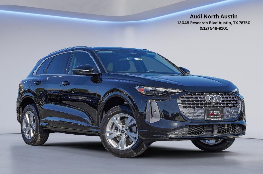 New 2025 Audi Q5 2.0T quattro Premium