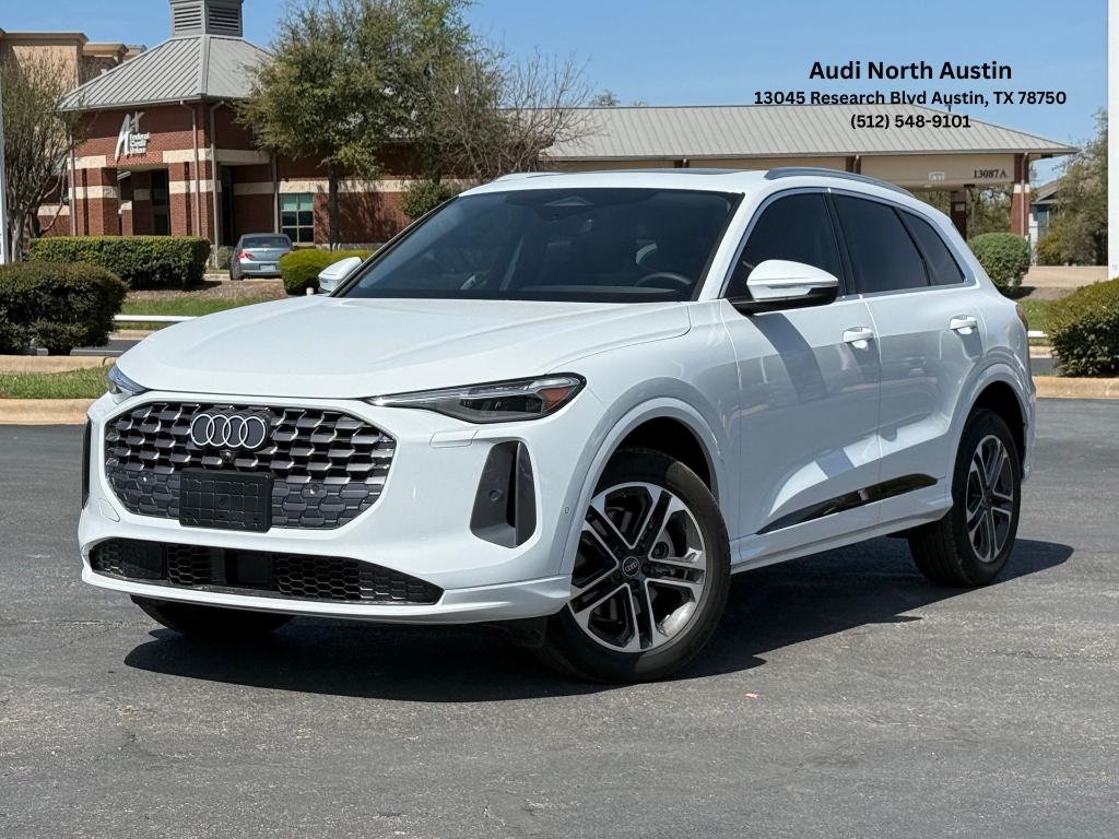 New 2025 Audi Q5 2.0T quattro Premium