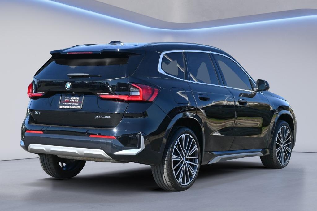 BMW X1 XDRIVE28I - 3