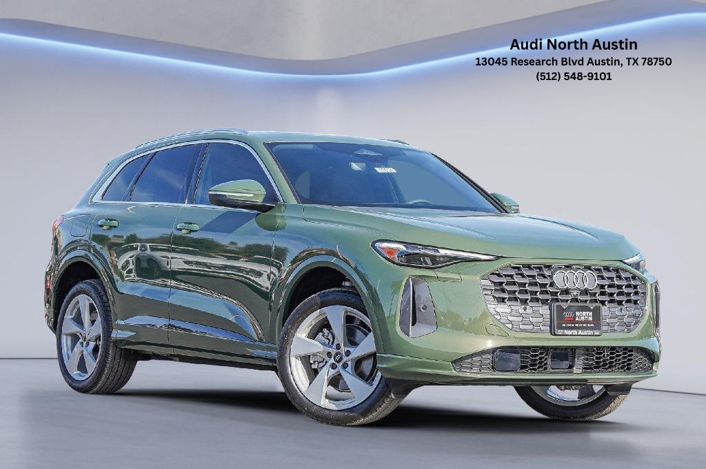 New 2025 Audi Q5 2.0T quattro Premium