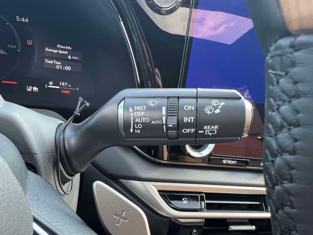 صورة مصغرة 22 لـ 2026 Lexus RX 450H+ PREMIUM