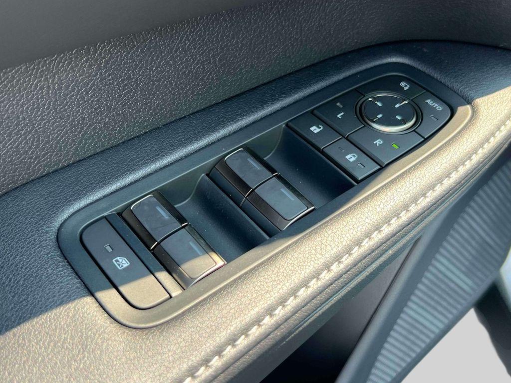 صورة مصغرة 16 لـ 2026 Lexus RX 350 PREMIUM