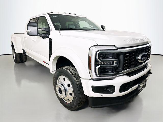 New 2026 Ford F-450 Platinum
