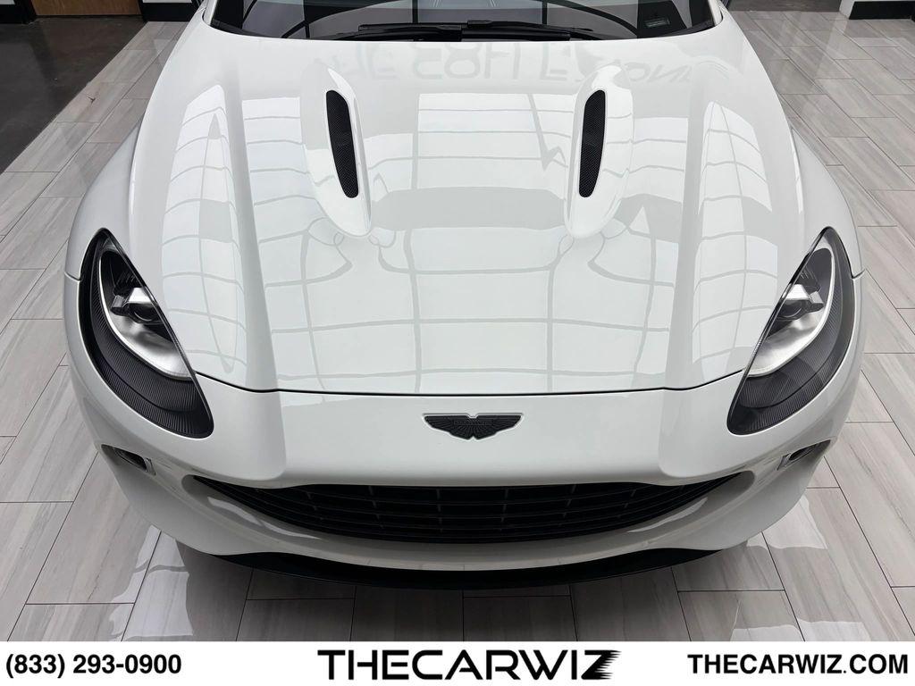 2021 Aston Martin DBX SPORT UTILITY 4D — миниатюра 12