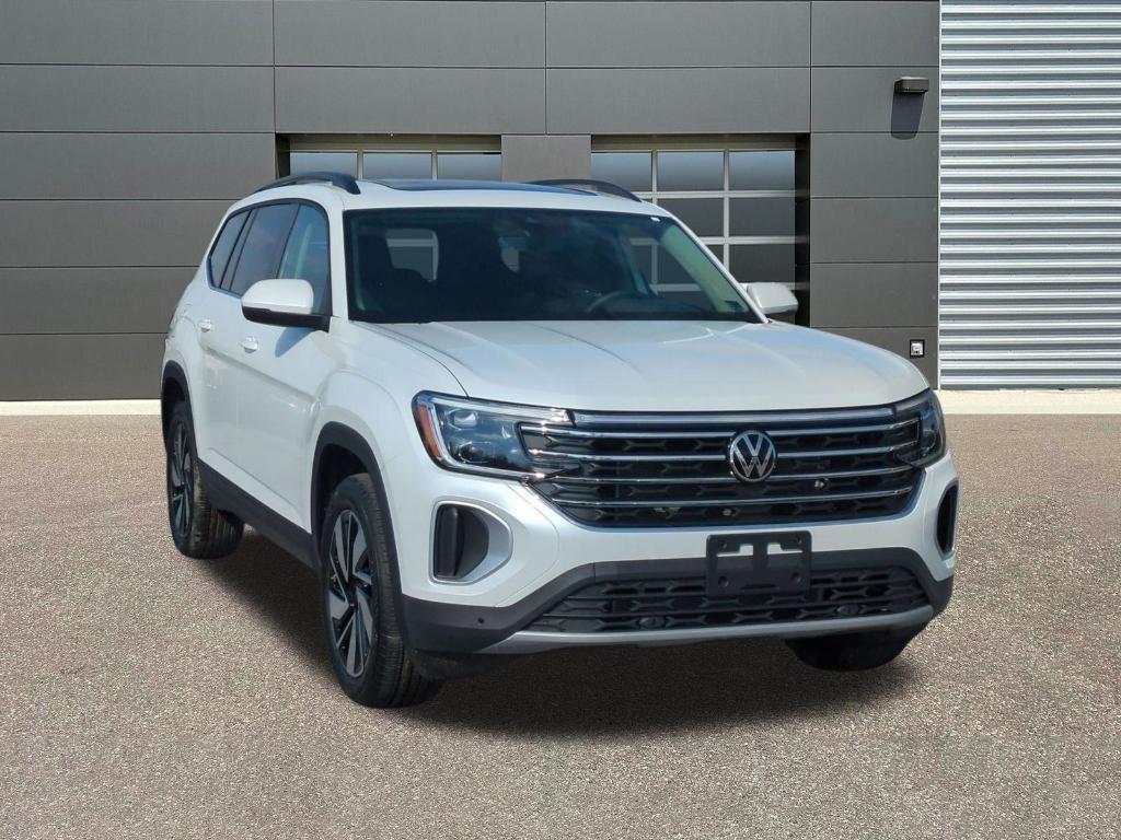New 2026 Volkswagen Atlas 2.0T SE W/TECHNOLOGY