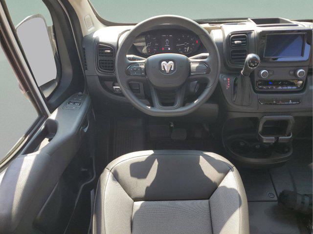 صورة 8 لـ 2026 RAM PROMASTER 2500 TRADESMAN