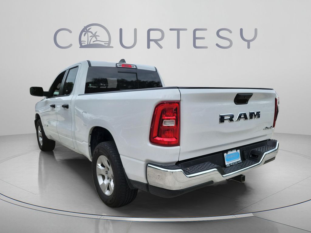 2025 RAM 1500 TRADESMAN 照片 2