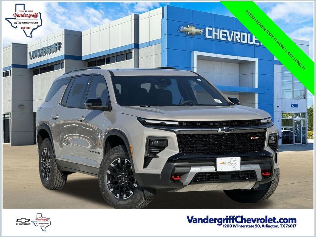 New 2026 Chevrolet Traverse AWD Z71