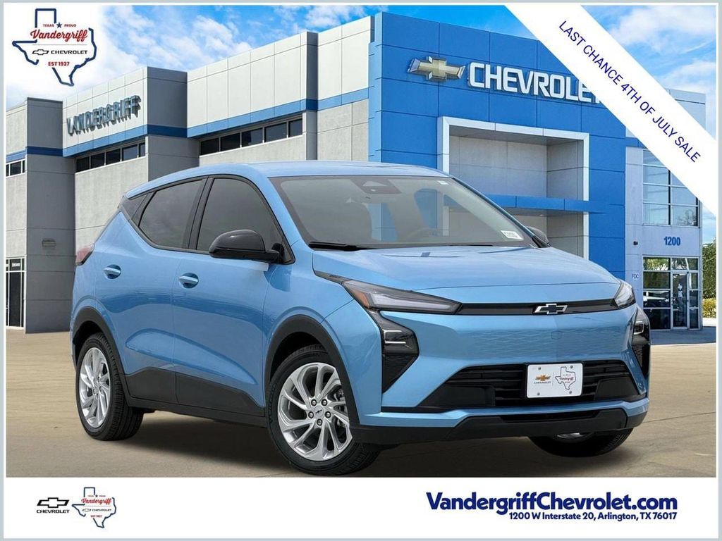 New 2027 Chevrolet Bolt LT FWD