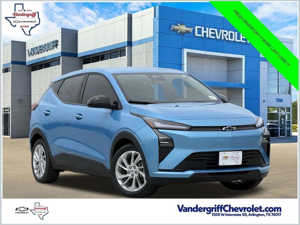 New 2027 Chevrolet Bolt LT FWD