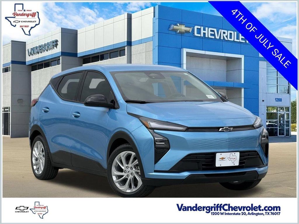 New 2027 Chevrolet Bolt LT FWD