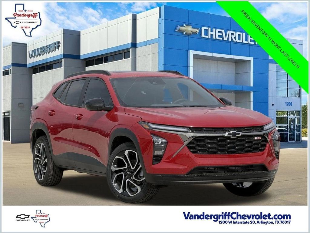 New 2026 Chevrolet Trax FWD 2RS