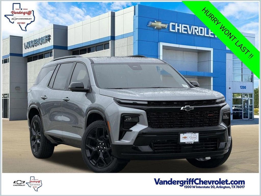 New 2026 Chevrolet Traverse RS