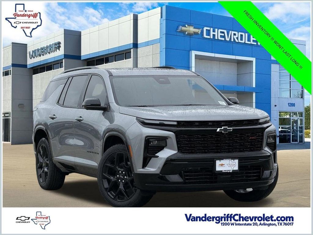 New 2026 Chevrolet Traverse RS