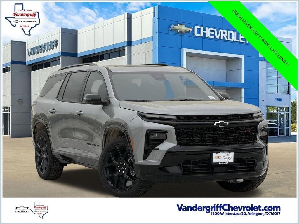 New 2026 Chevrolet Traverse RS