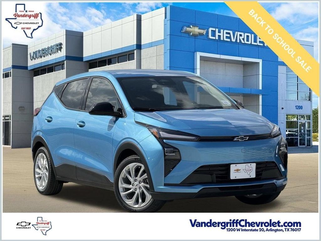 New 2027 Chevrolet Bolt LT FWD