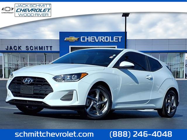 Used 2020 Hyundai Veloster 2