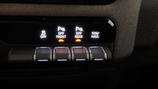 صورة مصغرة 32 لـ 2025 RAM 1500 TRADESMAN