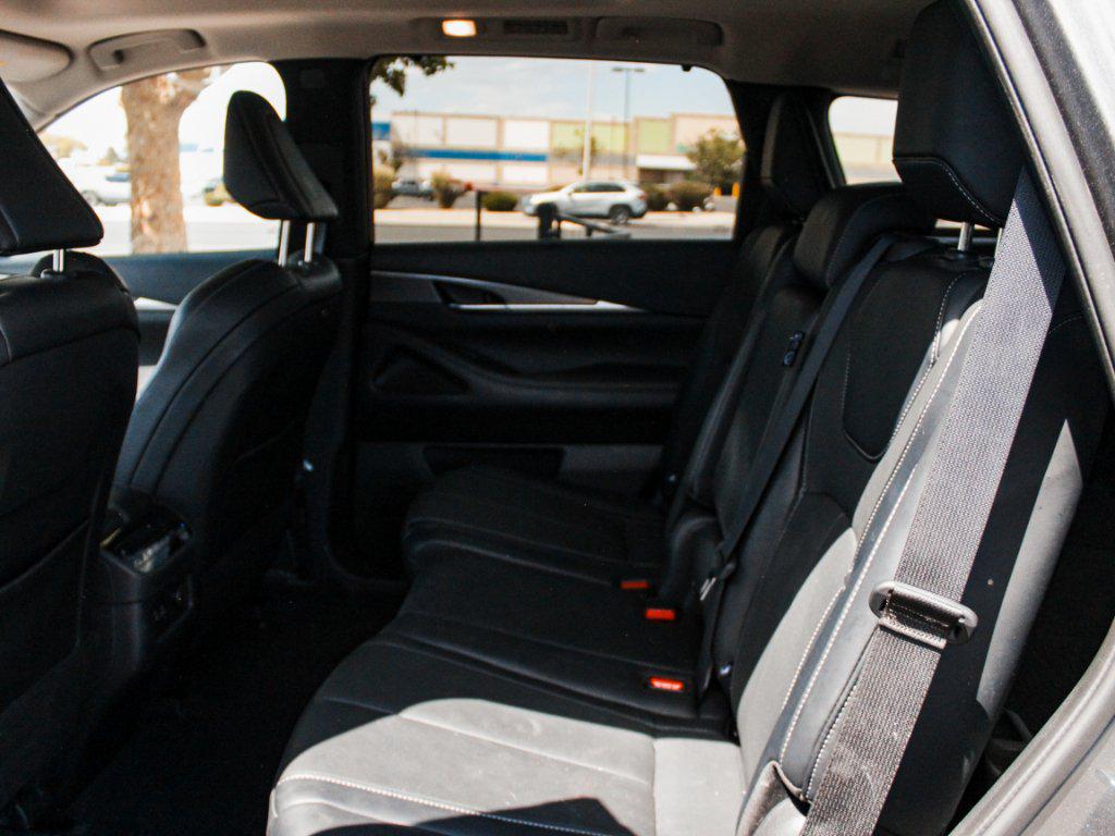 صورة مصغرة 24 لـ 2023 Infiniti QX60 LUXE