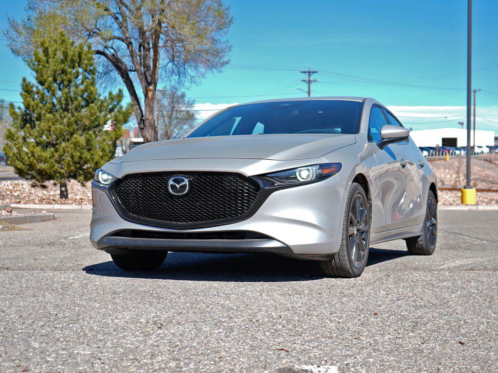 New 2026 Mazda Mazda3 FWD w/Premium Package