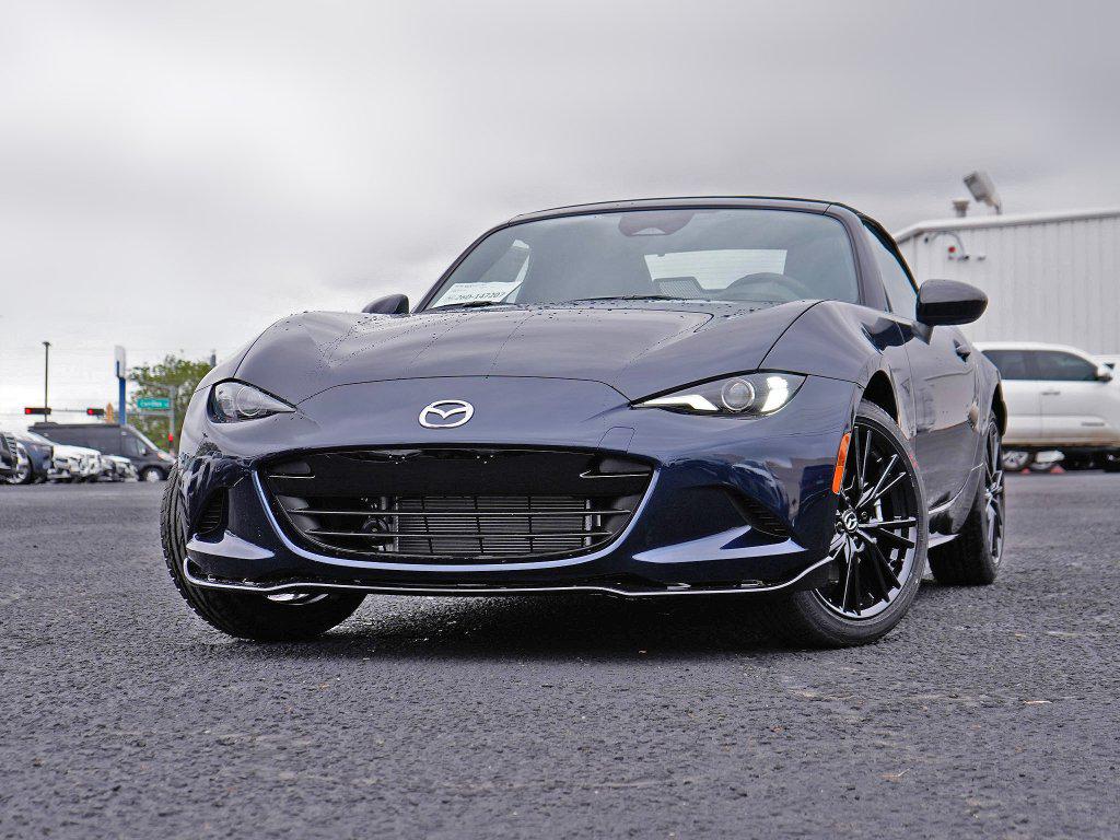 New 2026 Mazda MX-5 Miata Club