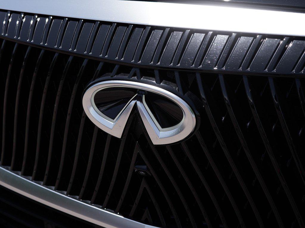 2026 Infiniti QX80 PURE AWD — фото 3