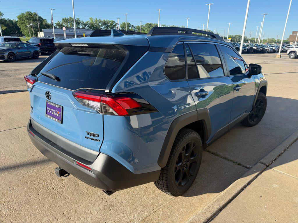 TOYOTA RAV4 - 4