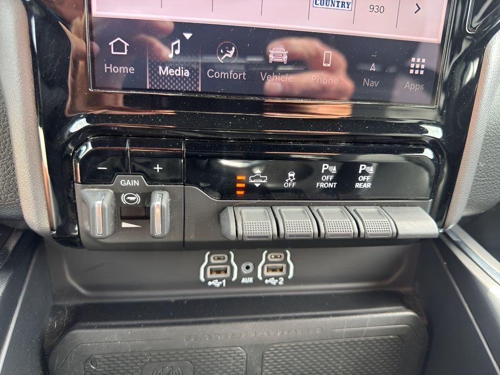 2025 RAM 1500 LARAMIE 缩略图 25