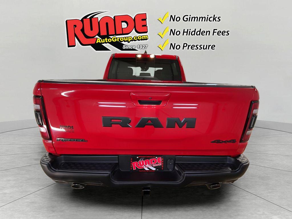 2022 RAM 1500 REBEL 照片 5