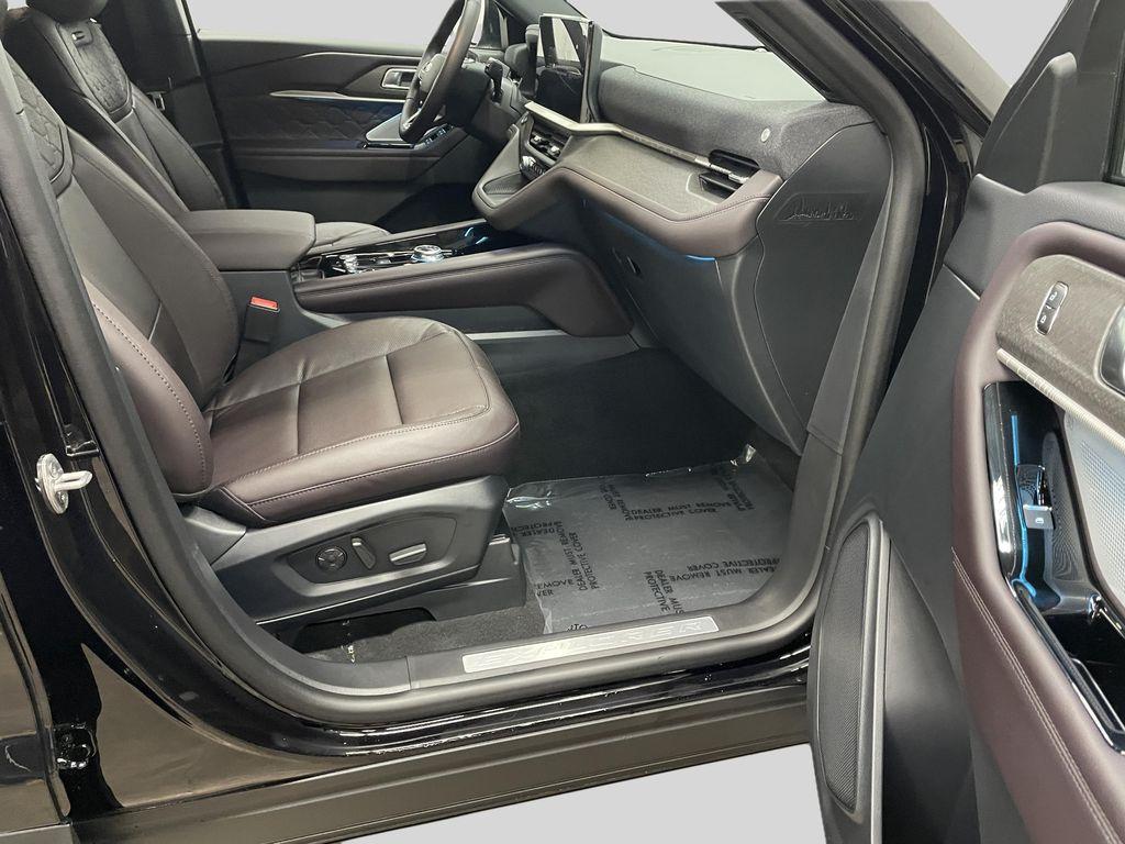 صورة 6 لـ 2026 FORD EXPLORER PLATINUM
