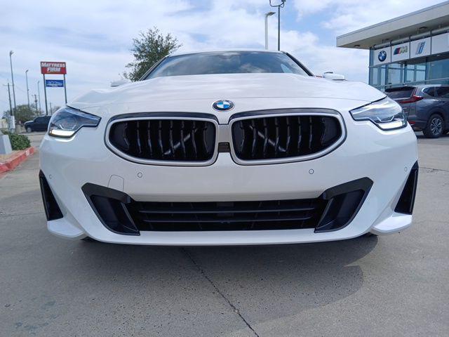 2026 BMW 230 230I 照片 2