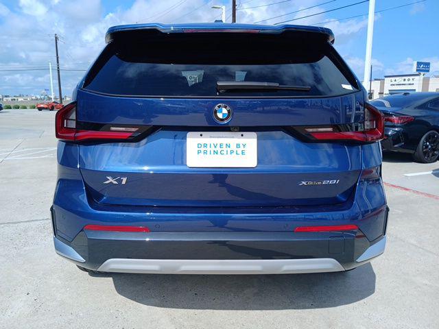 BMW X1 XDRIVE28I - 8