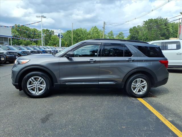 2023 FORD EXPLORER XLT photo 4