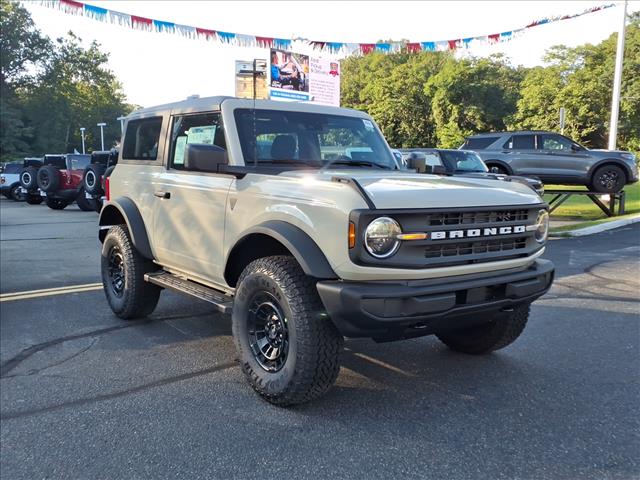 New 2026 Ford Bronco Base