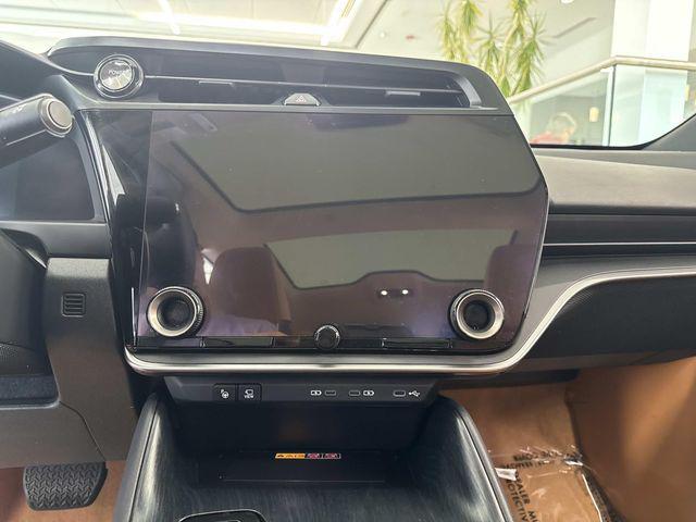 صورة مصغرة 21 لـ 2023 Lexus RZ 450E LUXURY