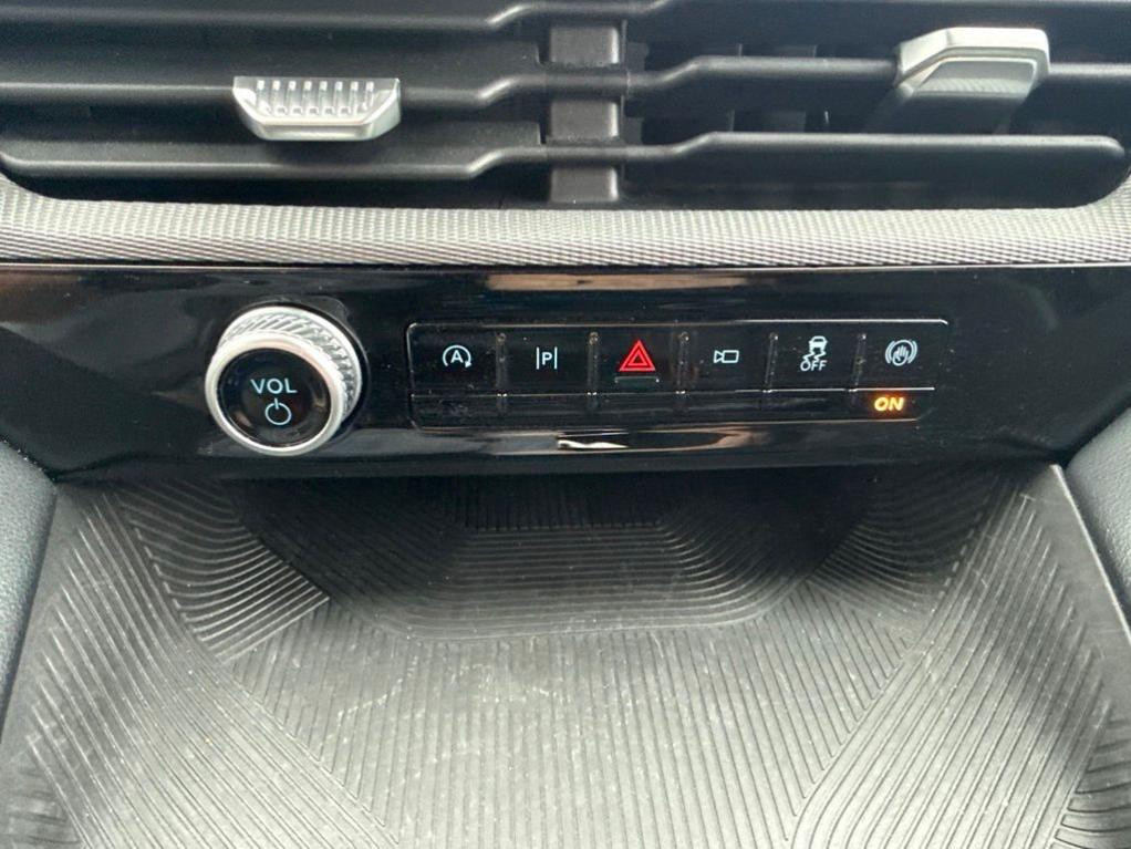 صورة مصغرة 39 لـ 2025 FORD EXPLORER ST-LINE