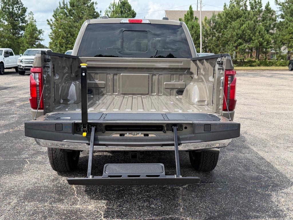 2026 FORD F-150 XLT thumbnail 15