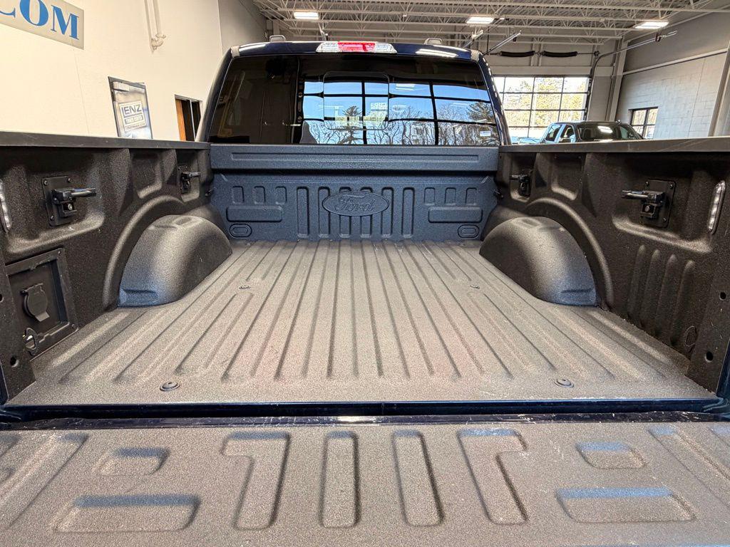 FORD F-150 TREMOR - 8