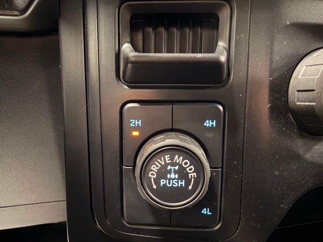 صورة مصغرة 33 لـ 2023 FORD F-150 XL