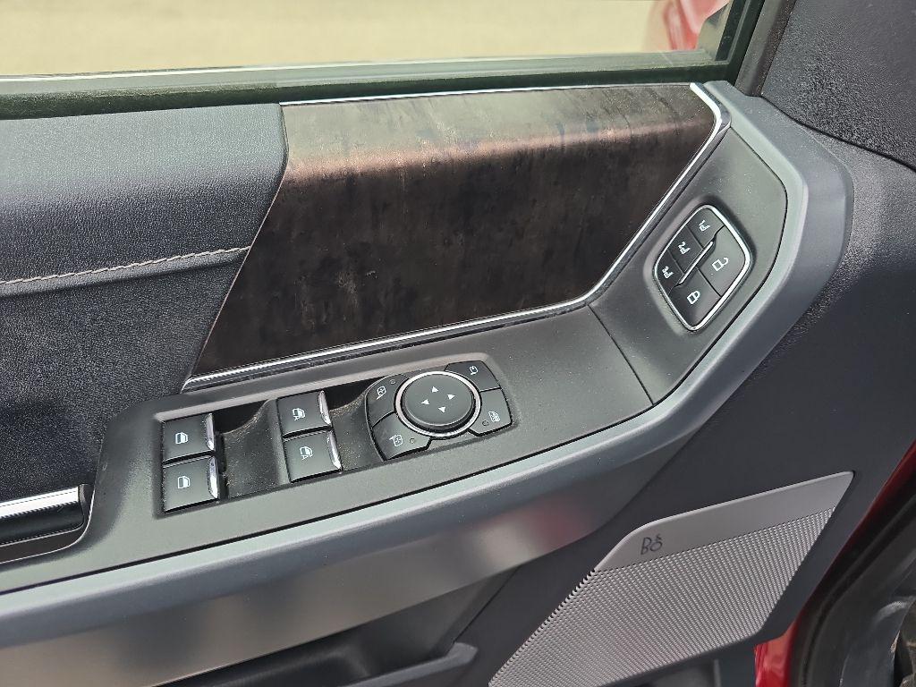 FORD F-150 LARIAT - 8