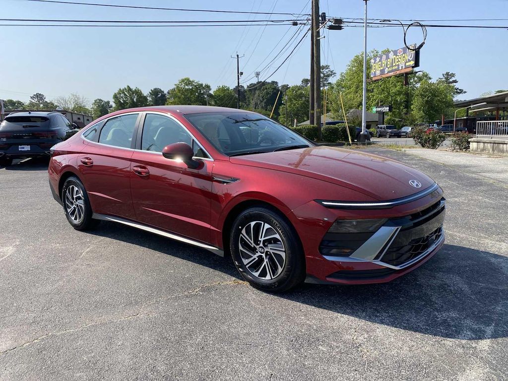 New 2026 Hyundai SONATA Hybrid Base