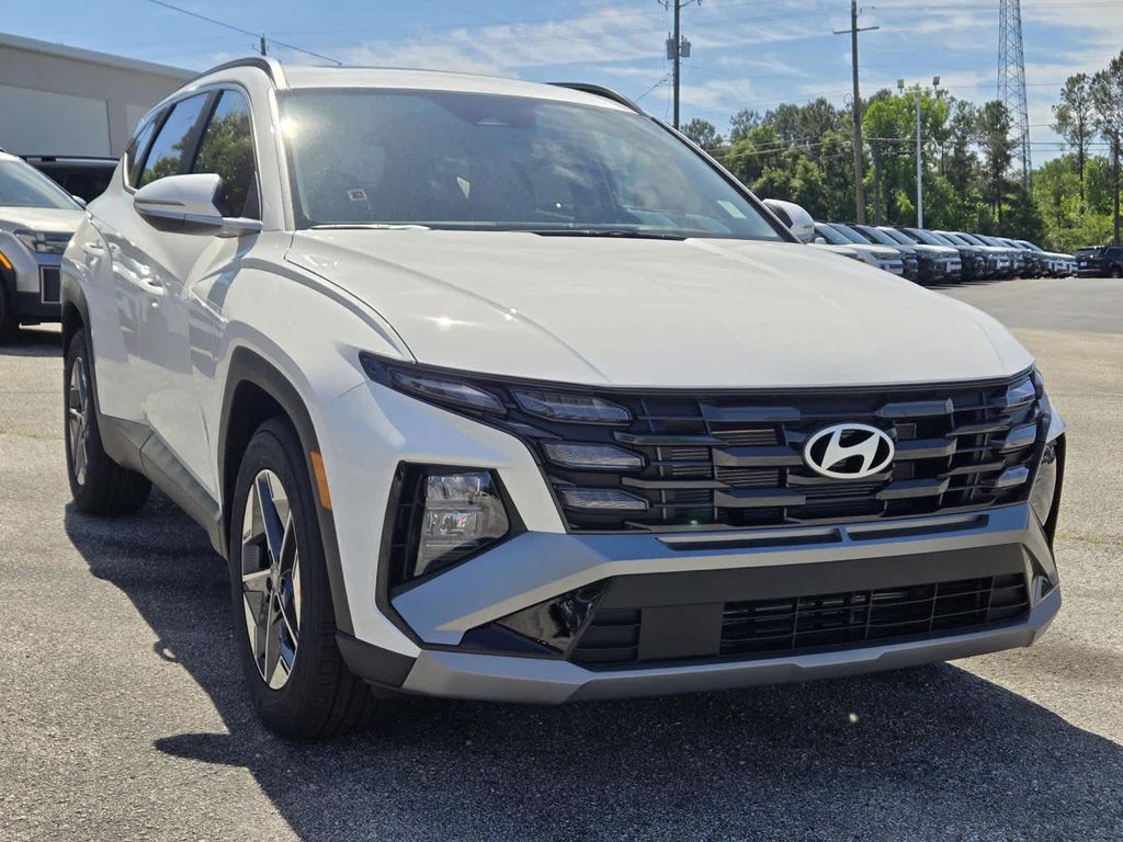 New 2026 Hyundai TUCSON SEL Premium