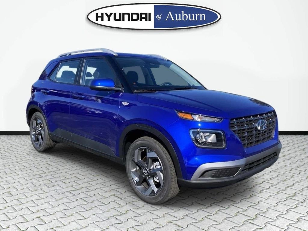 New 2026 Hyundai VENUE SEL