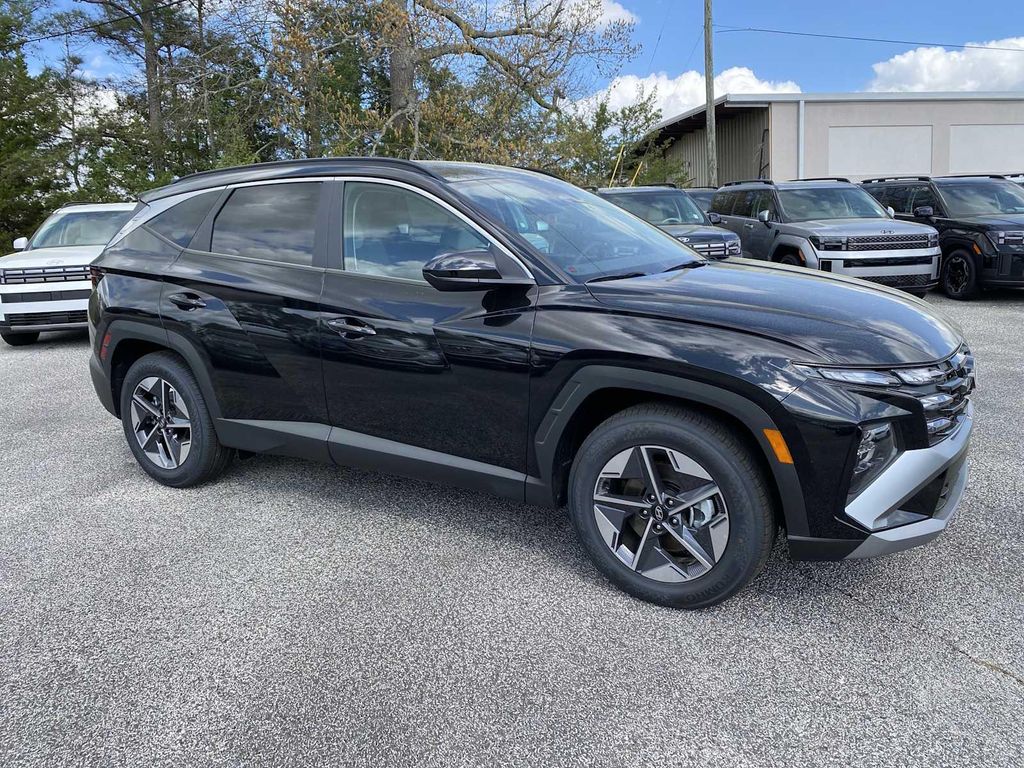 New 2026 Hyundai TUCSON SEL