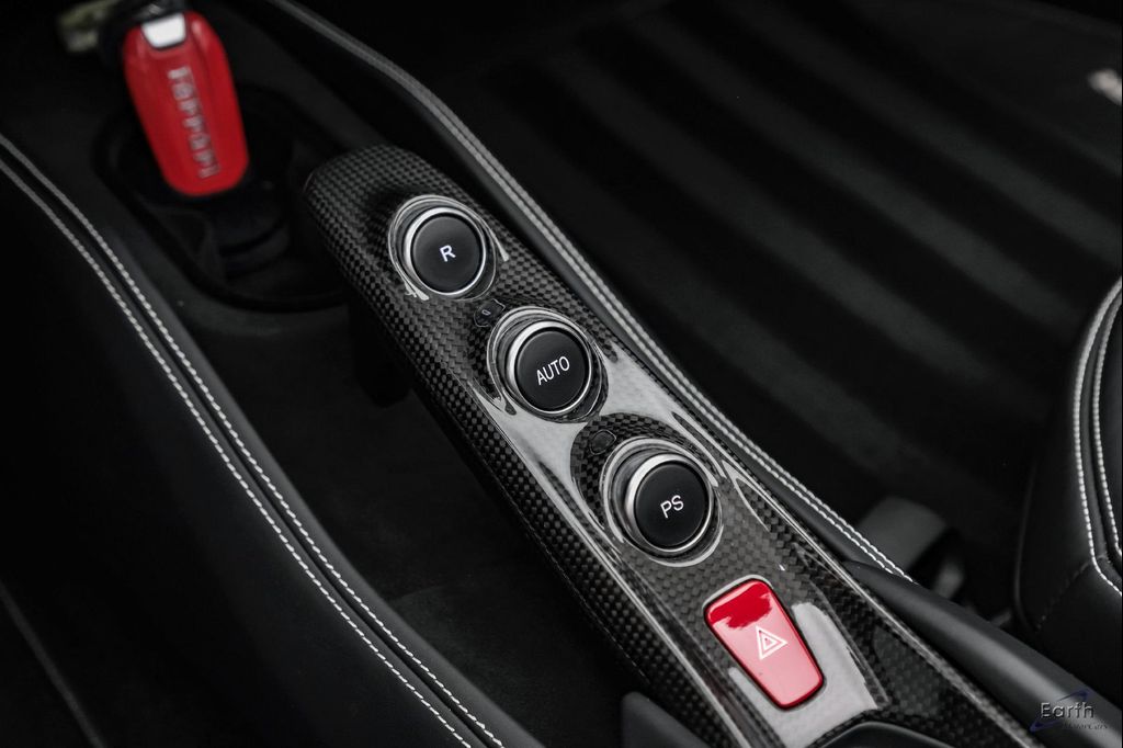 2022 Ferrari F8 SPIDER CONVERTIBLE — миниатюра 71